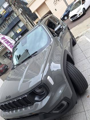 JEEP RENEGADE 1.3 T270 TURBO FLEX LONGITUDE AT6 JEEP RENEGADE 1.3 T270 TURBO FLEX LONGITUDE AT6
